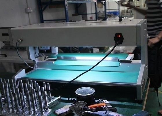 Un bon prix. Équipement de dépannage de PCB en acier inoxydable Longueur de coupe de 400 mm Lumière LED Équipée de lame Séparateur de PCB mobile HS-203 en ligne