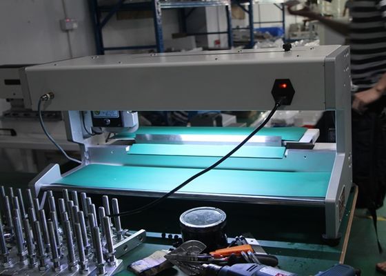 Un bon prix. Équipement de dépannage de PCB en acier inoxydable Longueur de coupe de 400 mm Équipé de lumière LED en ligne