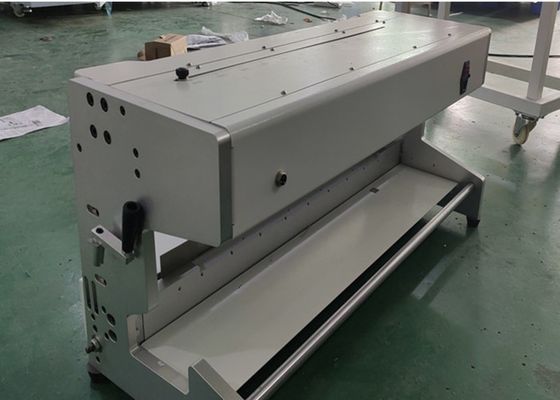 Un bon prix. Machine de découpe de cartes de PCB SMT de 60 W 600 mm Distance de déplacement avec rideau lumineux en ligne