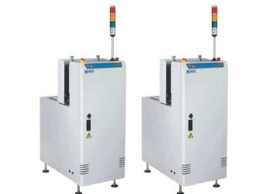 Un bon prix. NG OK PLC programmation SMT chargeur de magazine ESD bande transporteuse en ligne